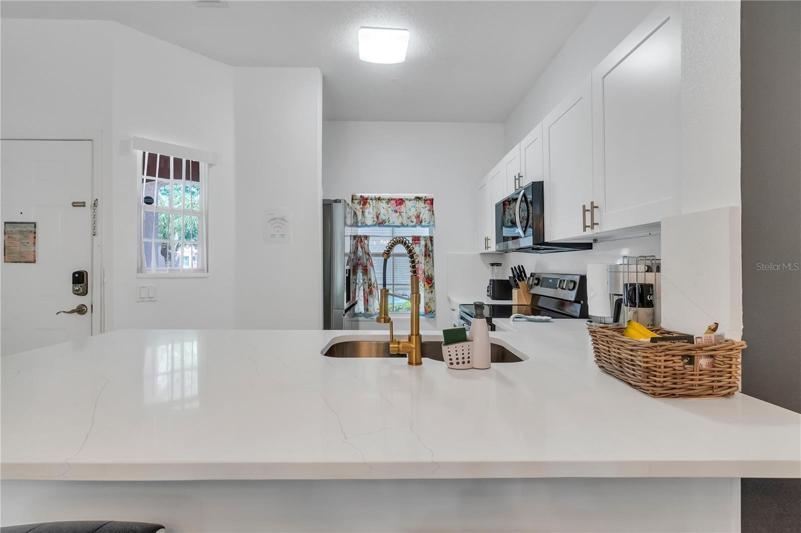 Image 3 of 13 For 1129 Park Ridge Circle