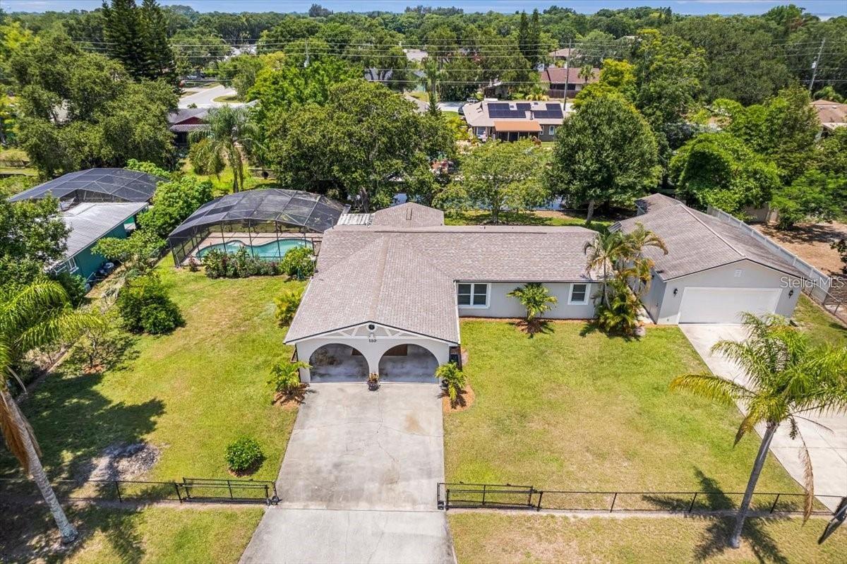Image 4 of 44 For 110 Edgewater Drive