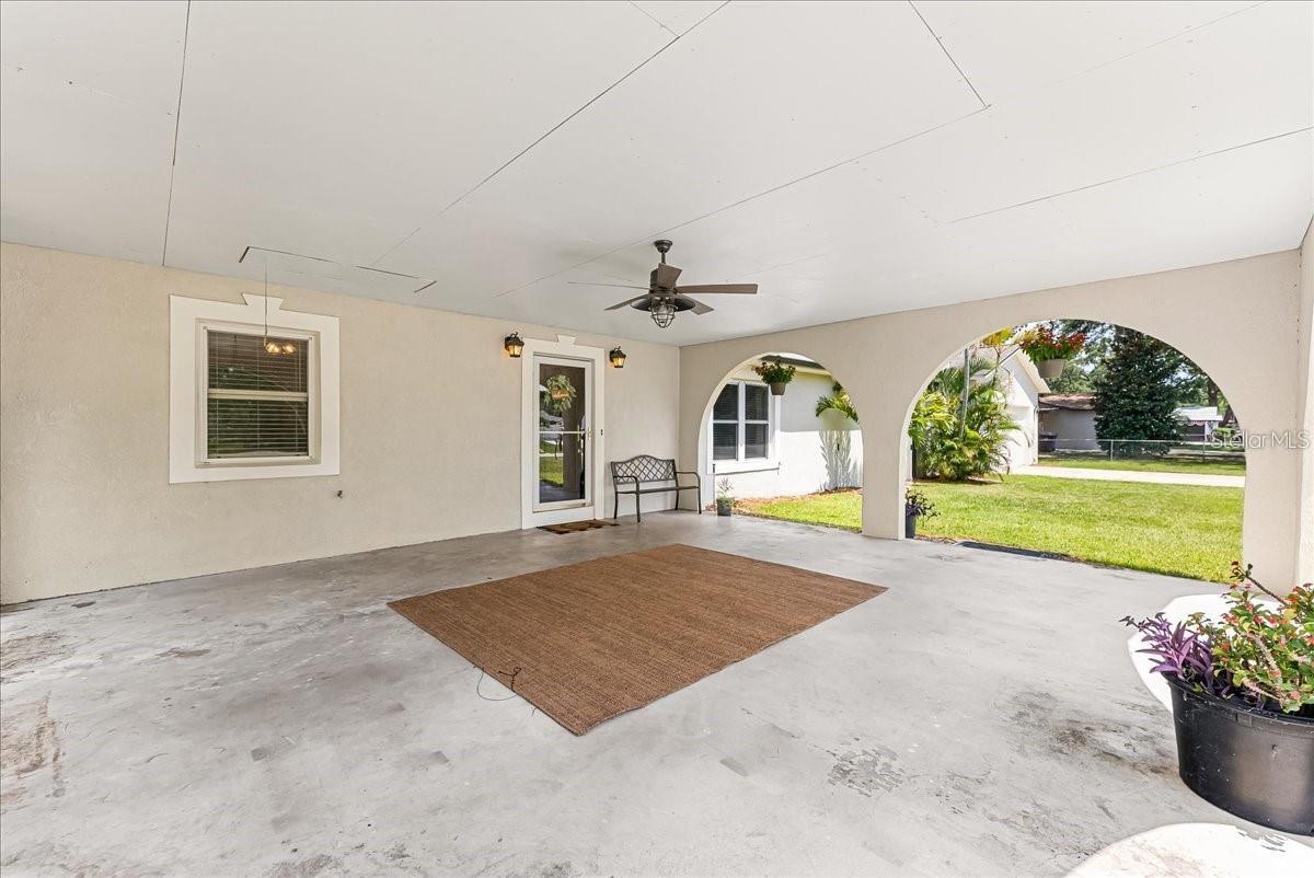 Image 5 of 44 For 110 Edgewater Drive