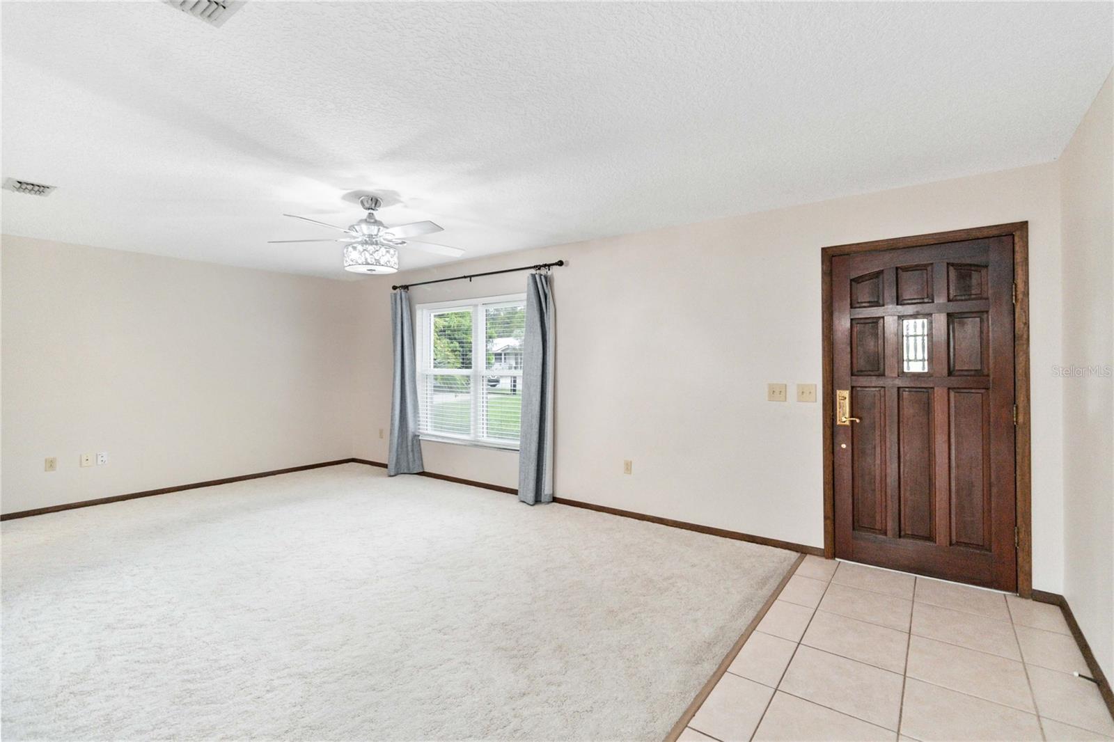 Image 9 of 44 For 110 Edgewater Drive