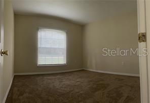 Image 7 of 12 For 2405 Queenswood Circle
