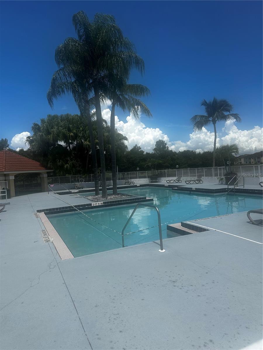 Image 26 of 27 For 12760 Vista Isles Drive 715