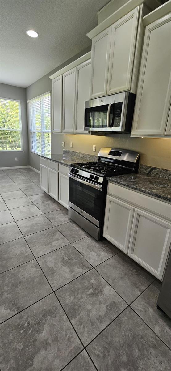 Image 14 of 56 For 7848 Bostonian Drive