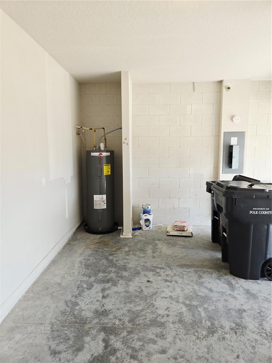Image 21 of 48 For 3839 Marbella Way