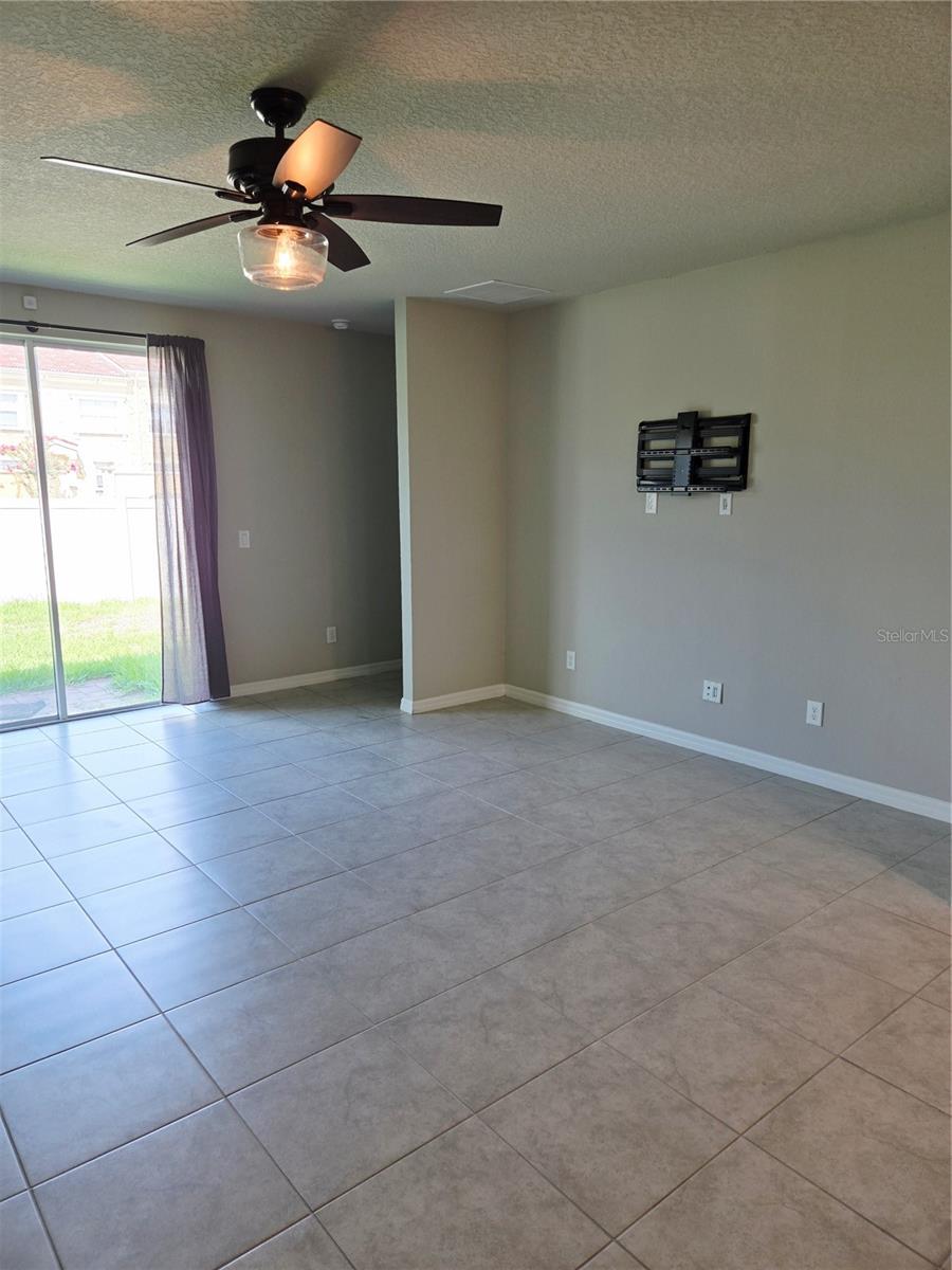 Image 37 of 48 For 3839 Marbella Way