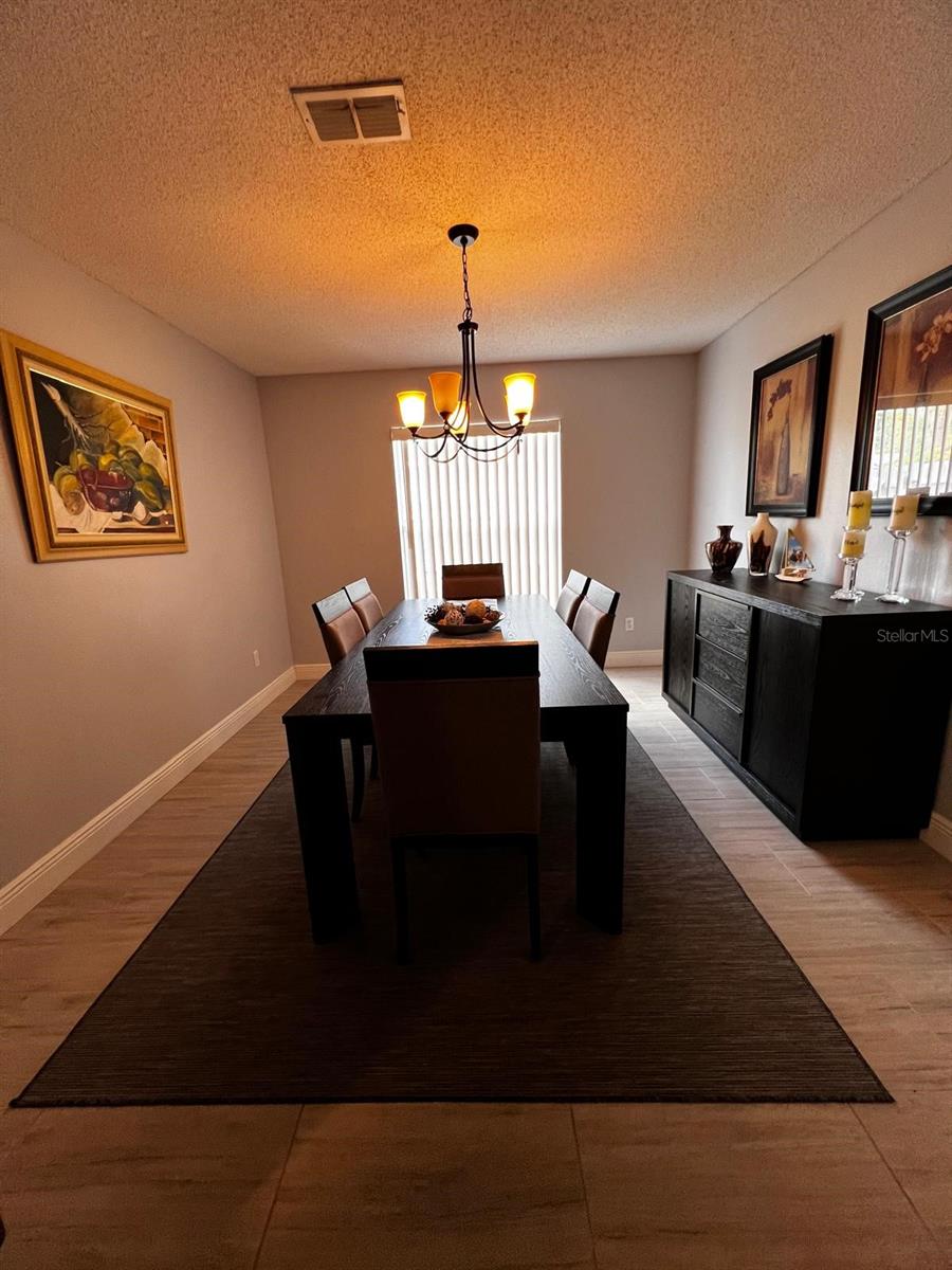 Image 11 of 52 For 10207 Cody Lane
