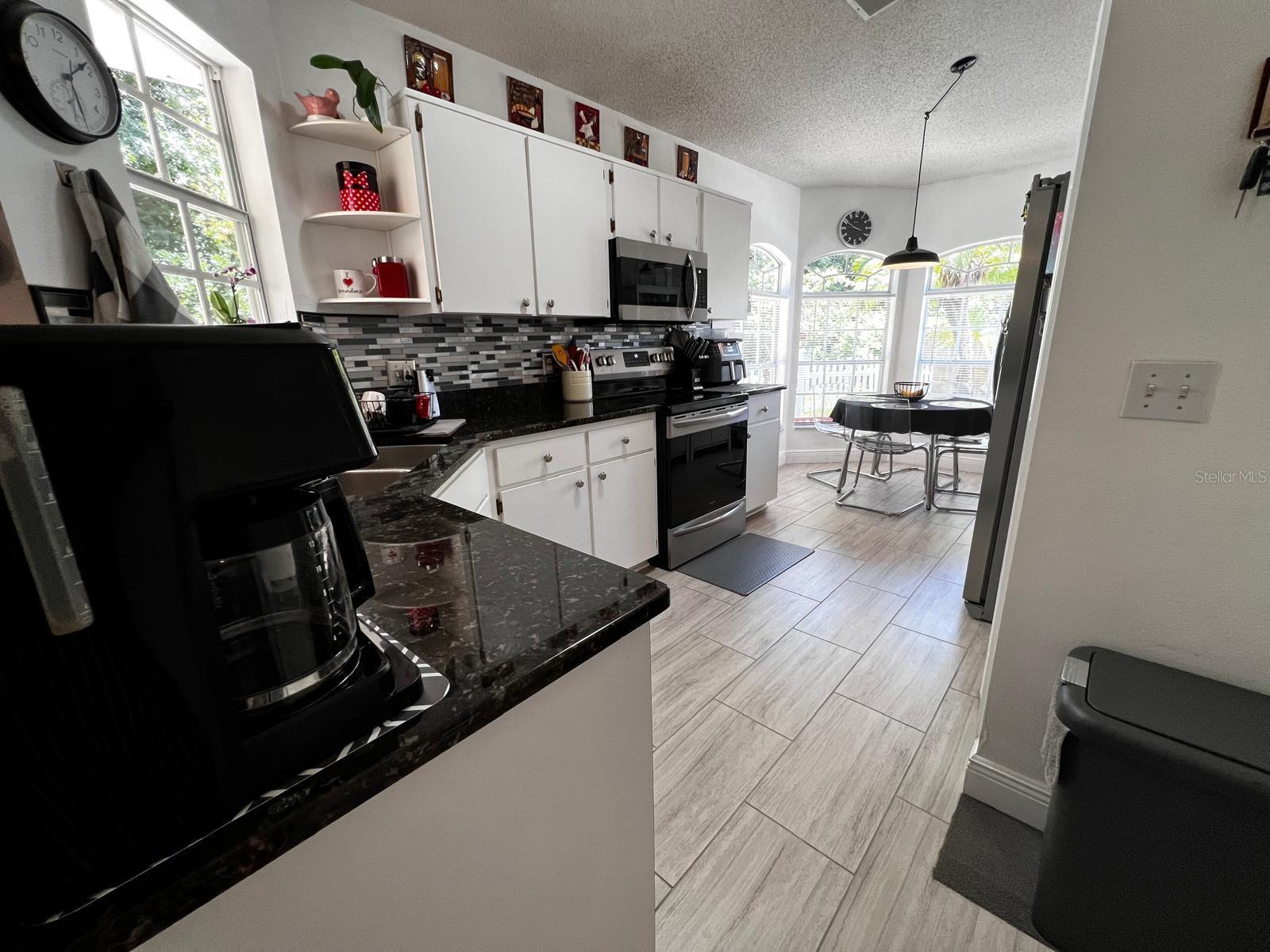 Image 6 of 52 For 10207 Cody Lane