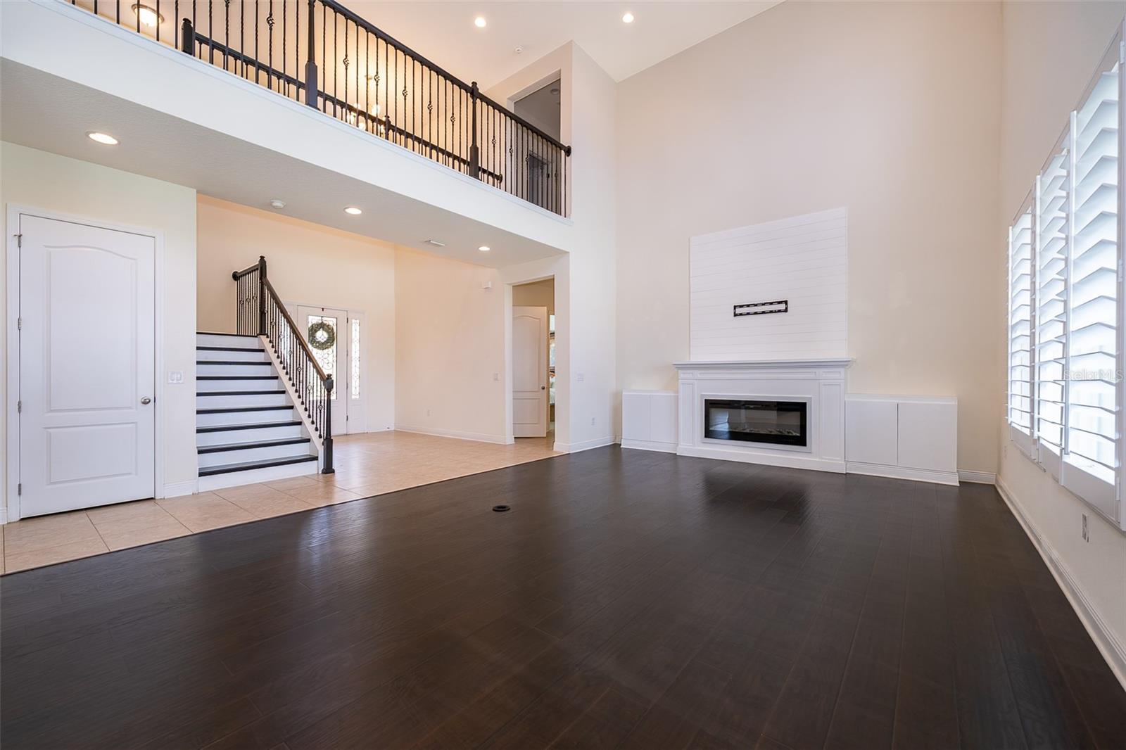 Image 15 of 41 For 1776 Bella Lago Drive