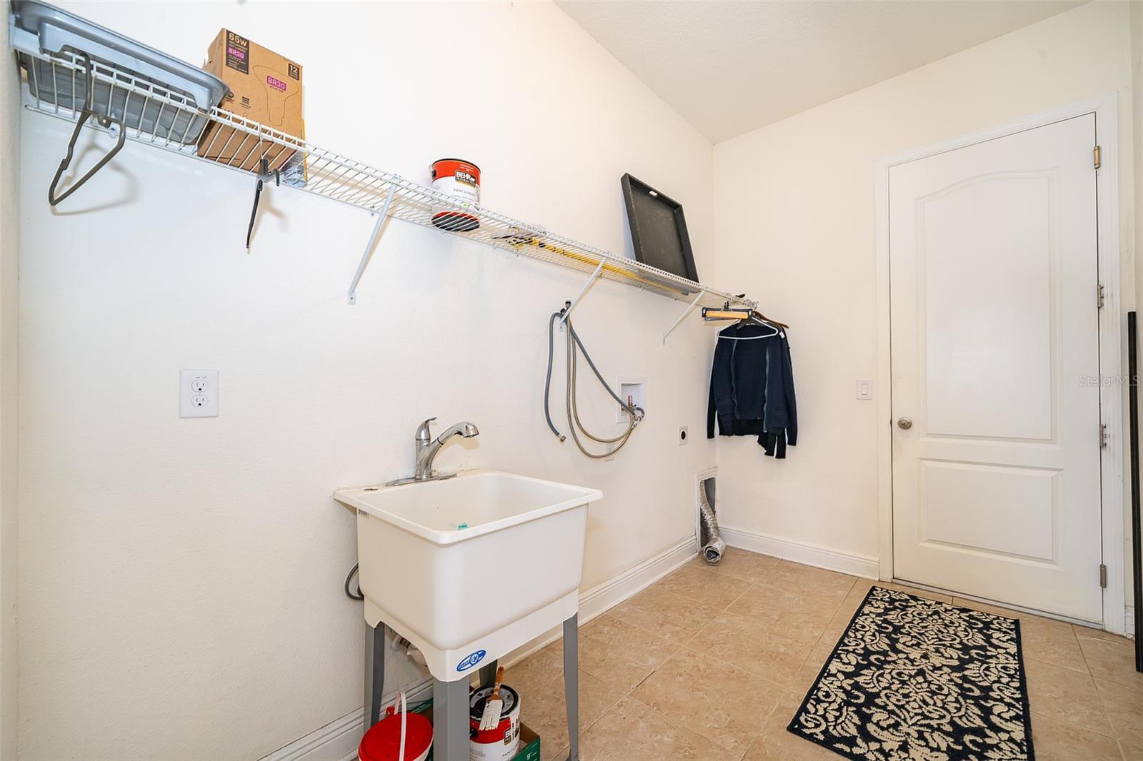 Image 17 of 41 For 1776 Bella Lago Drive