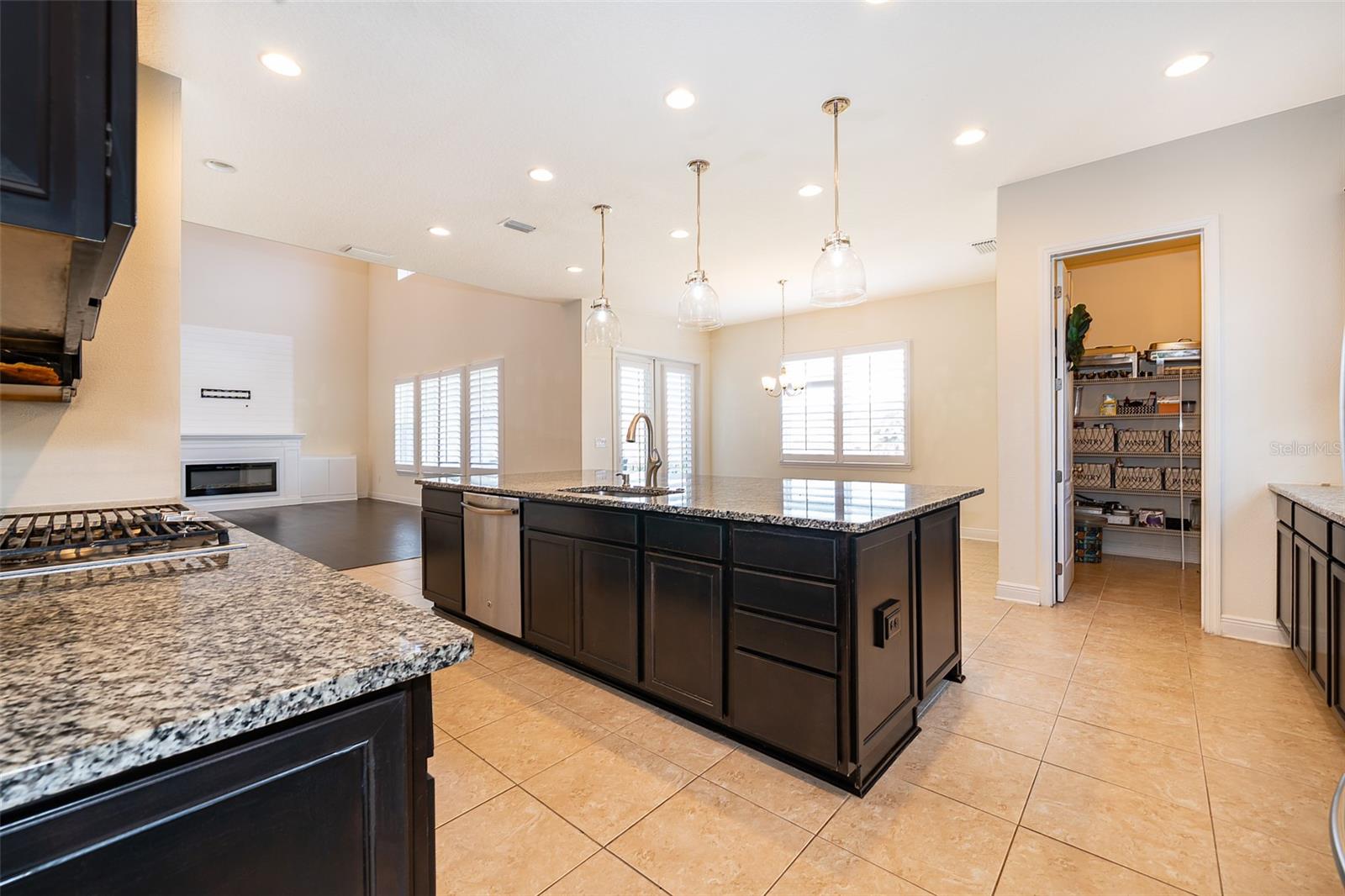 Image 26 of 41 For 1776 Bella Lago Drive