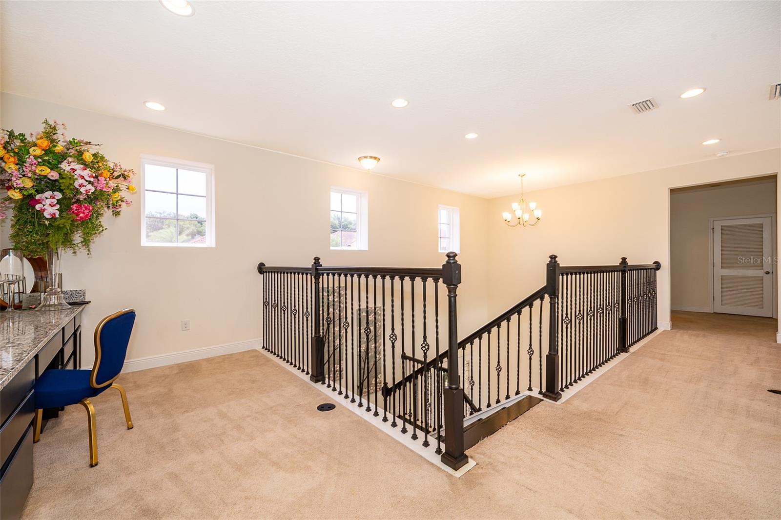 Image 34 of 41 For 1776 Bella Lago Drive
