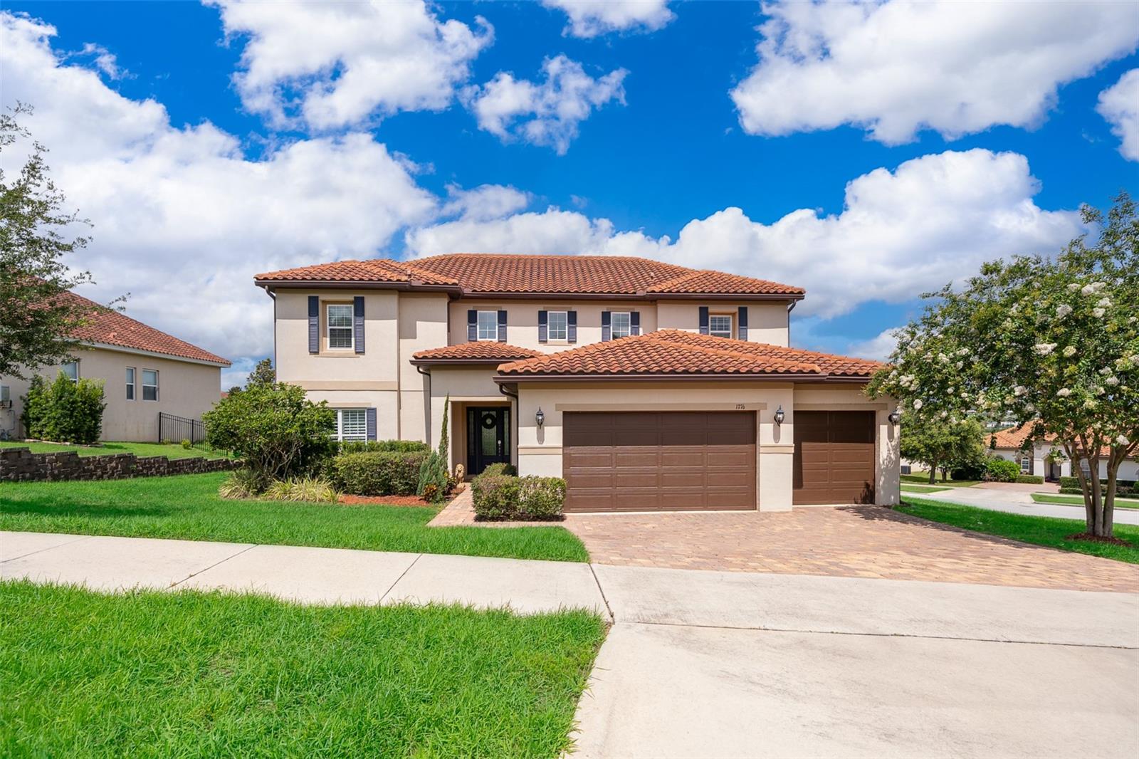 Image 8 of 41 For 1776 Bella Lago Drive