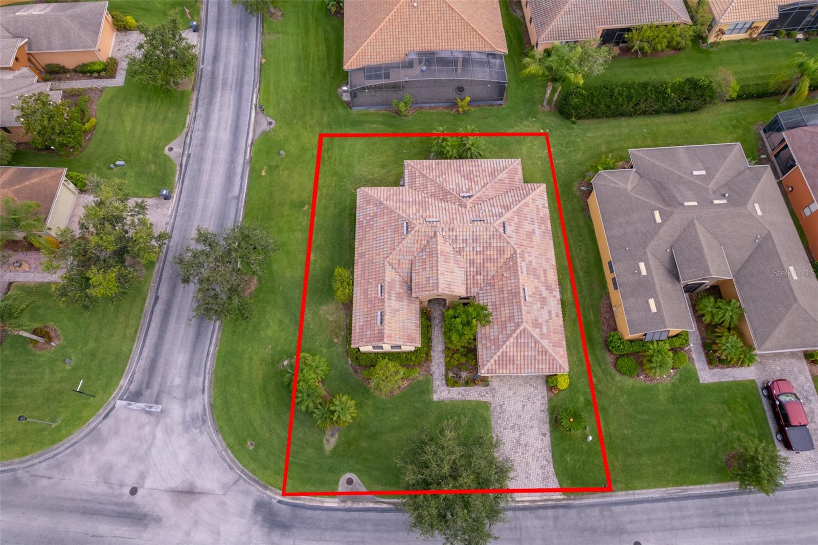 Image 4 of 31 For 730 Villa Park Road