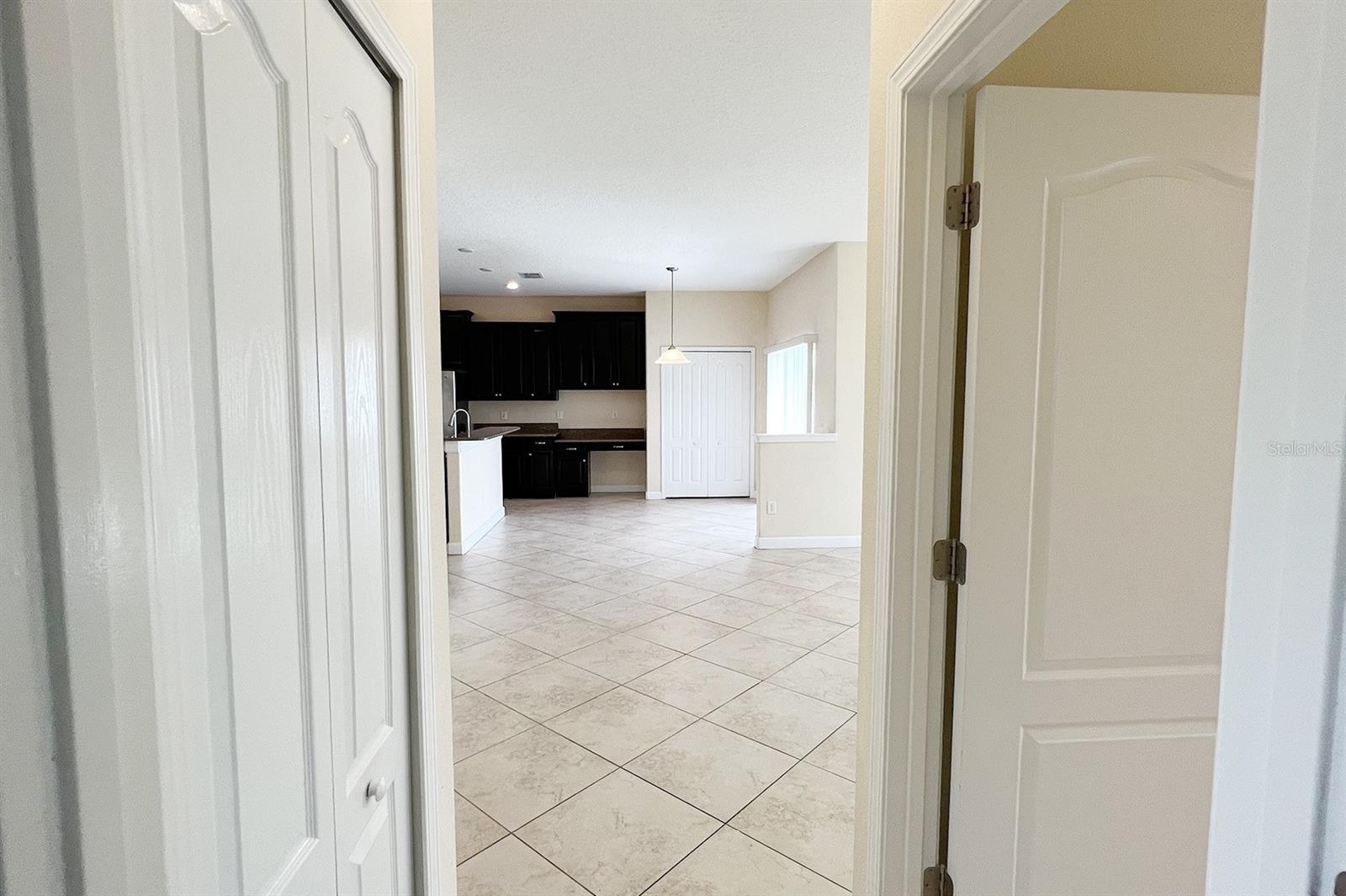Image 26 of 63 For 1604 Thetford Circle