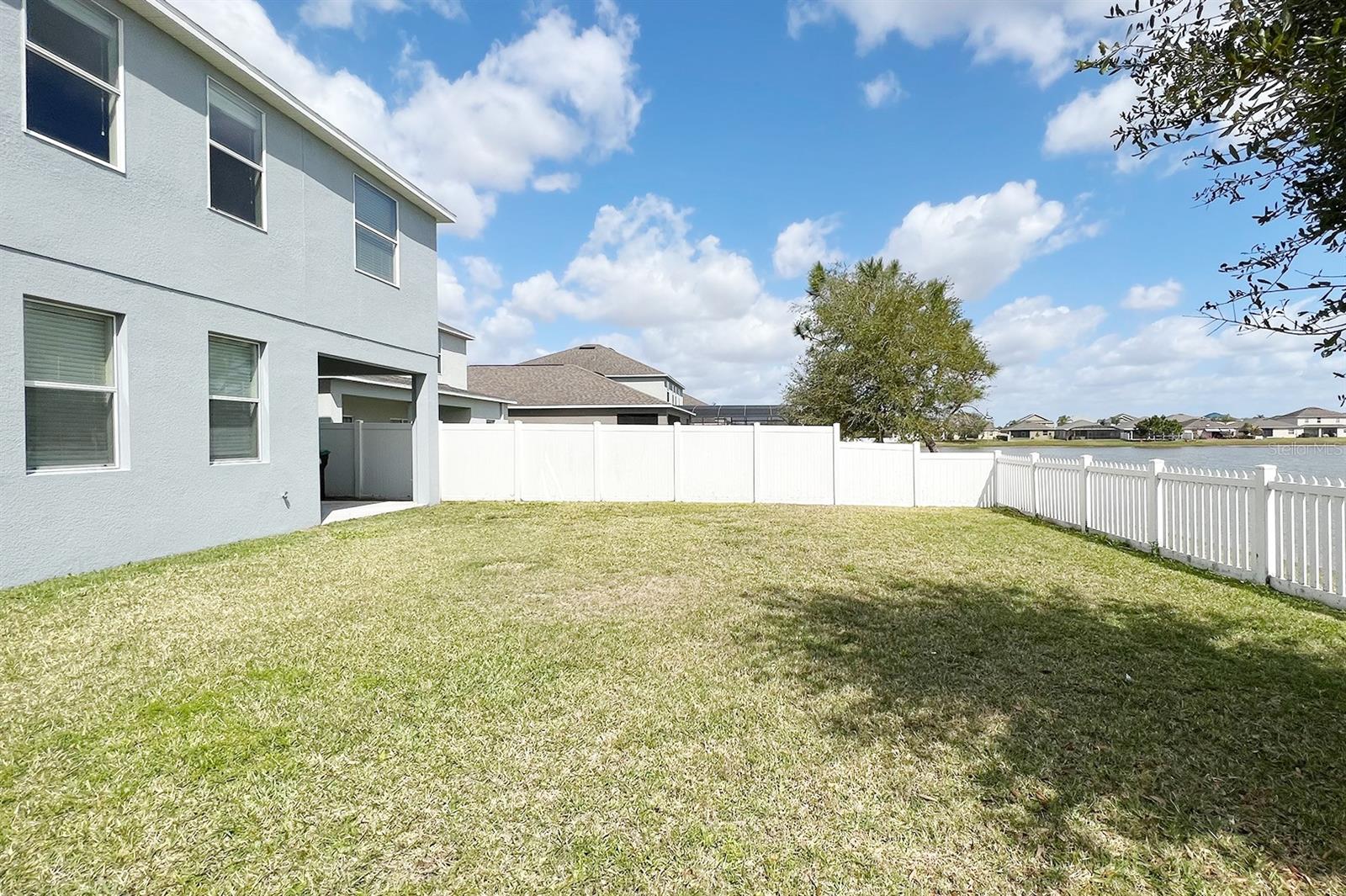 Image 61 of 63 For 1604 Thetford Circle