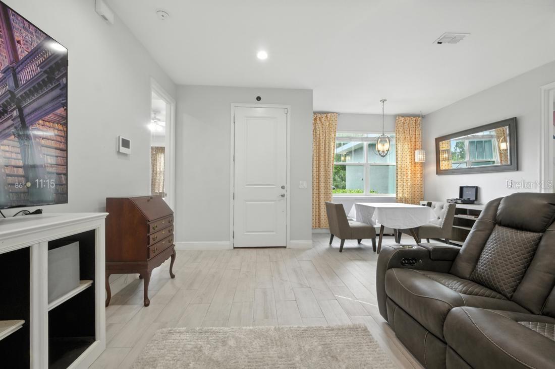 Image 6 of 26 For 3390 George Sauls Street