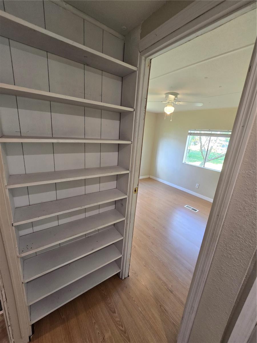 Image 30 of 42 For 1634 Dolphin Drive