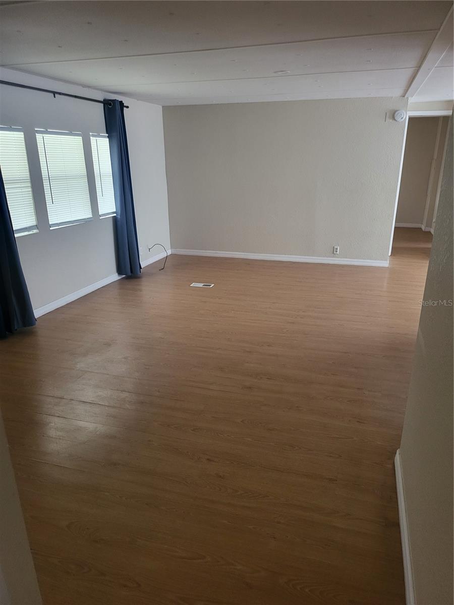 Image 4 of 22 For 1634 Dolphin Drive