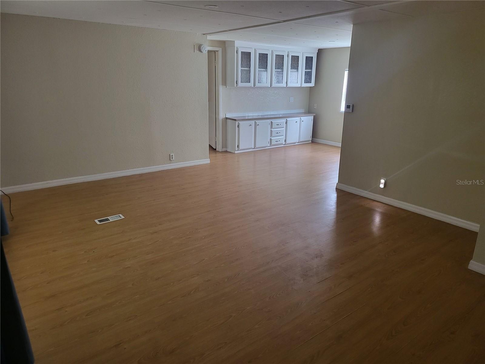 Image 5 of 22 For 1634 Dolphin Drive