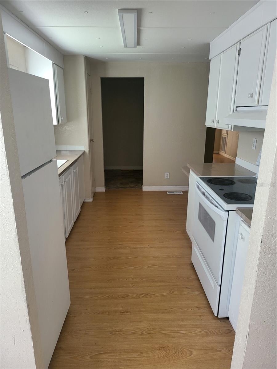 Image 7 of 22 For 1634 Dolphin Drive