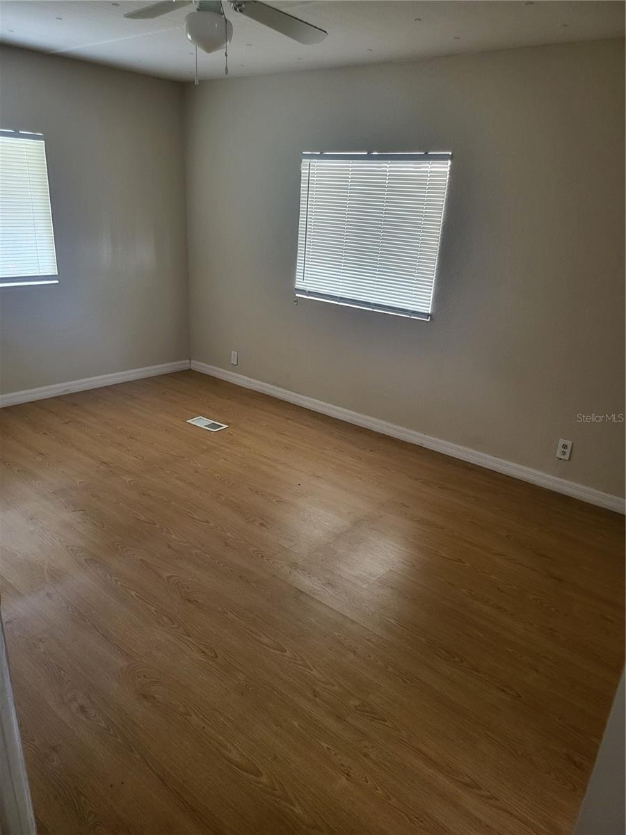 Image 8 of 22 For 1634 Dolphin Drive