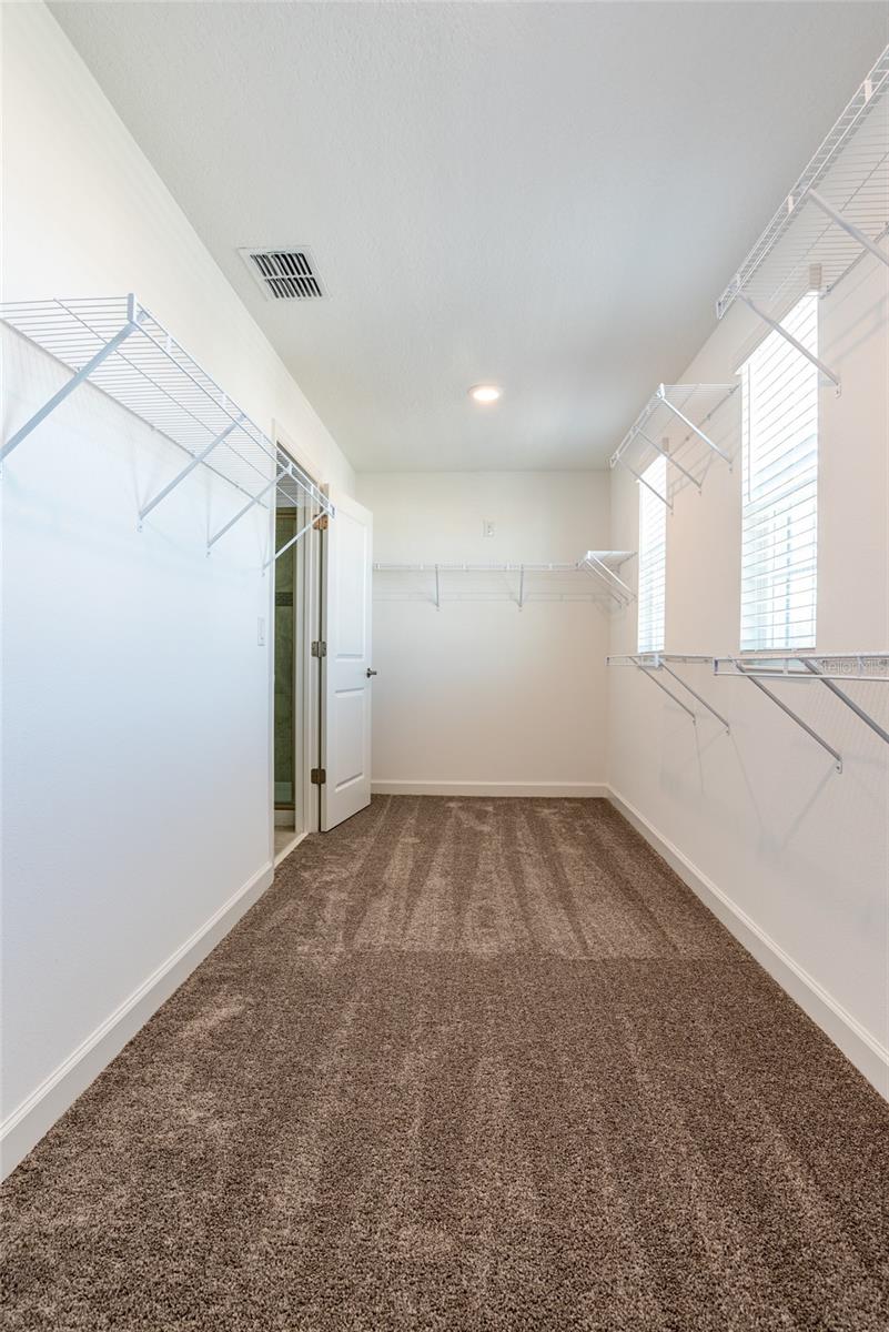 Image 37 of 96 For 12018 Grammar Lane