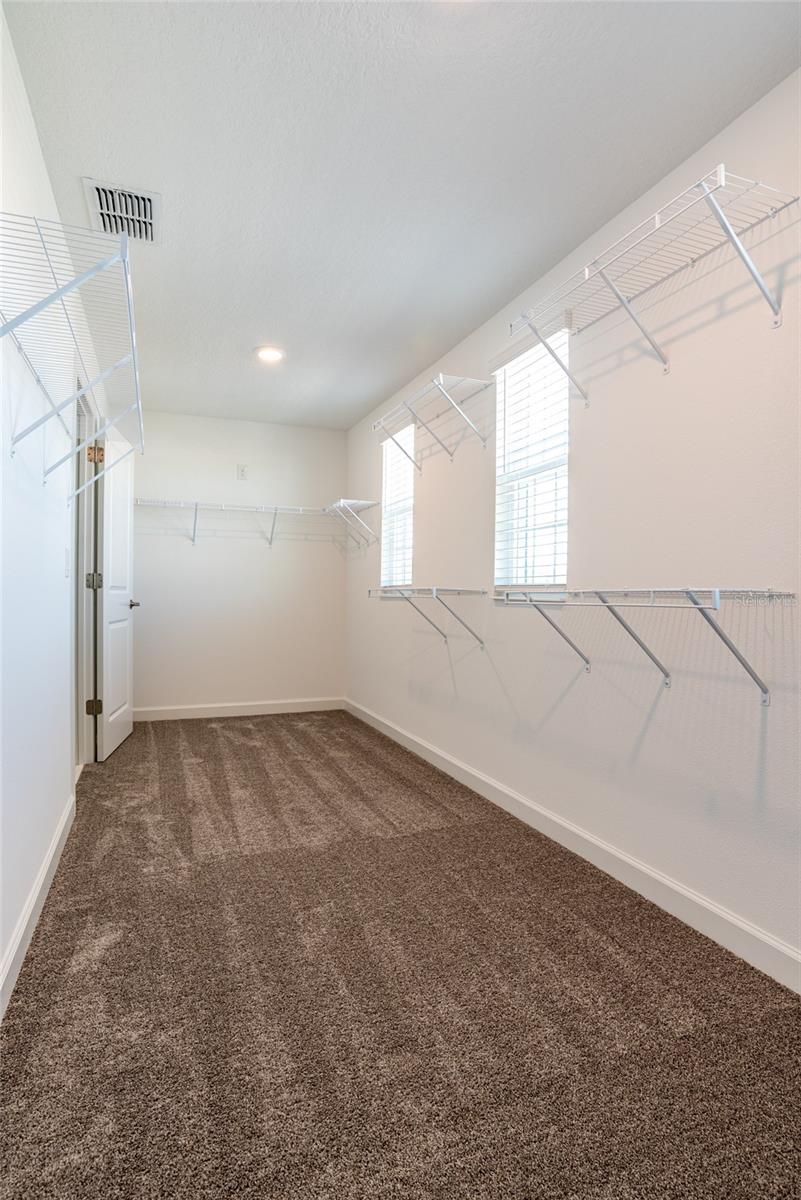 Image 42 of 96 For 12018 Grammar Lane