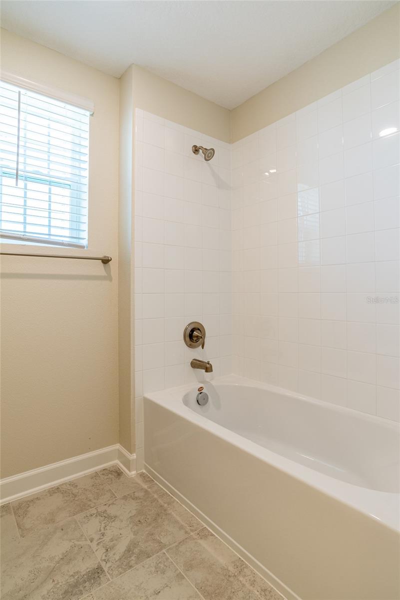 Image 65 of 96 For 12018 Grammar Lane