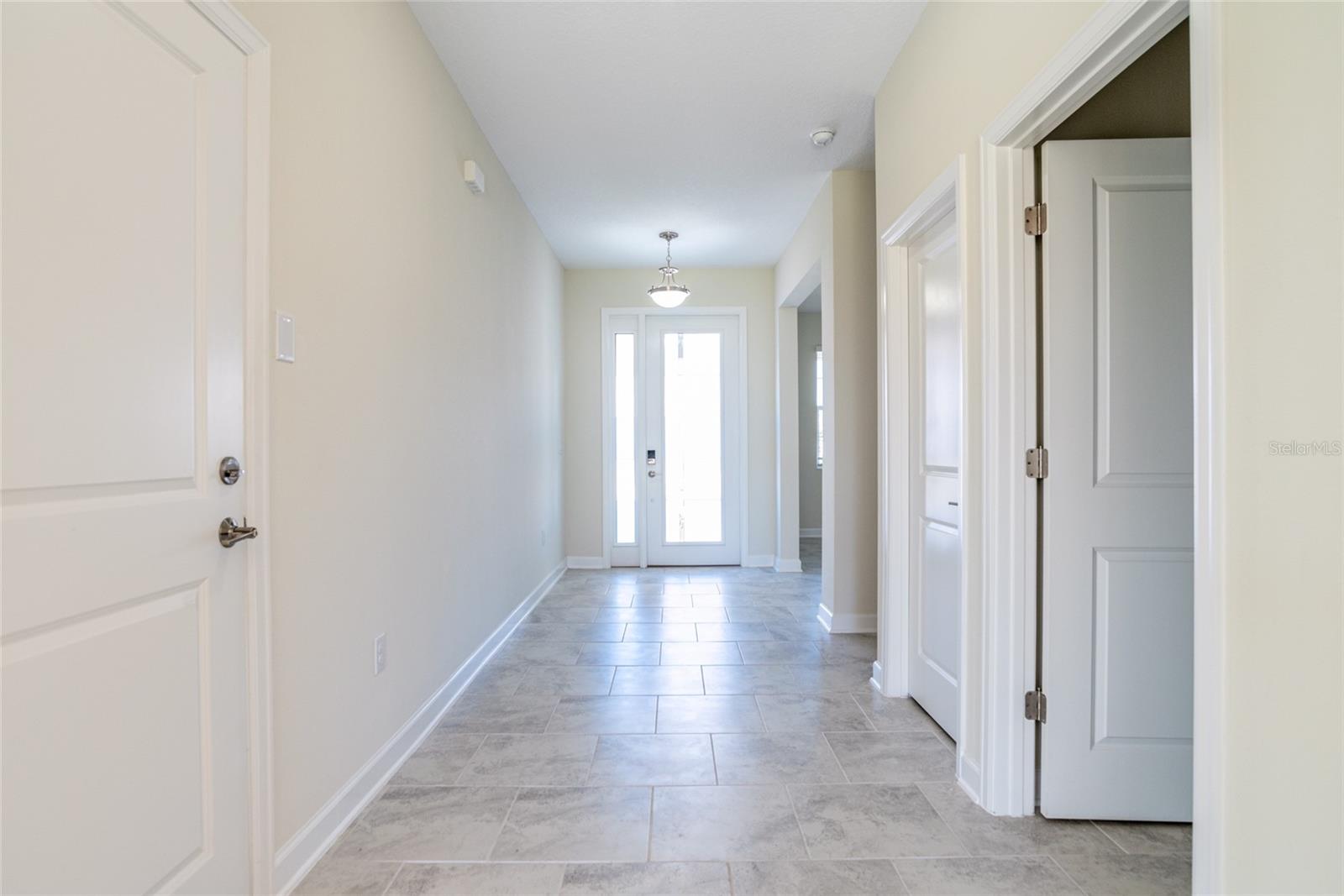 Image 73 of 96 For 12018 Grammar Lane
