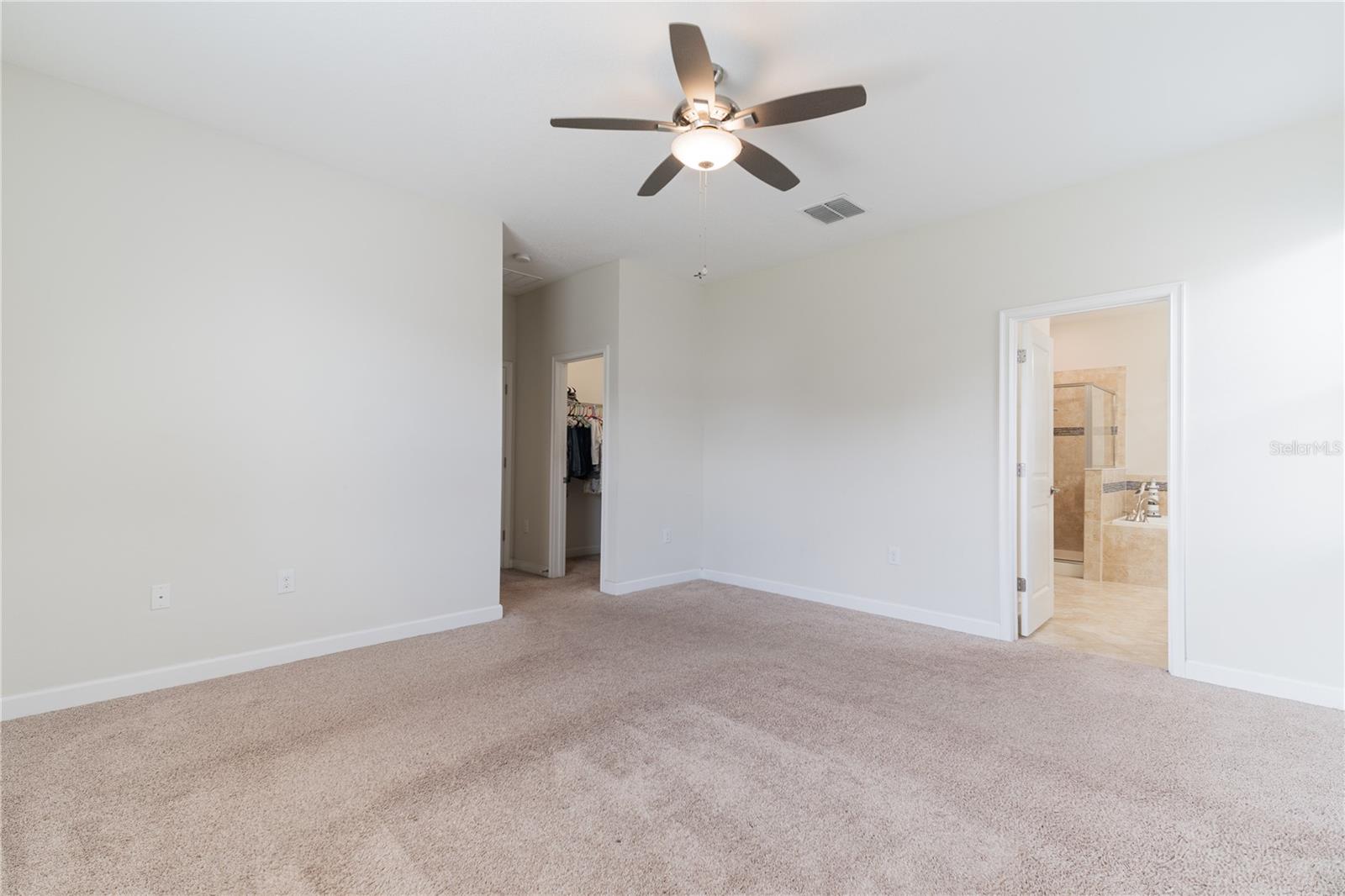 Image 12 of 49 For 4928 Cortland Drive