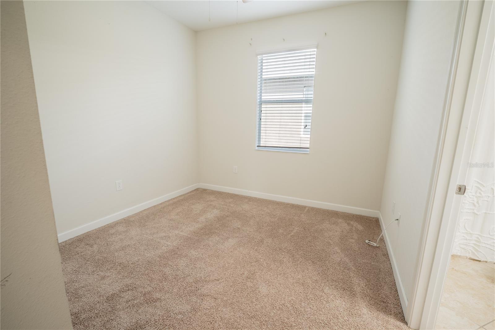 Image 14 of 49 For 4928 Cortland Drive