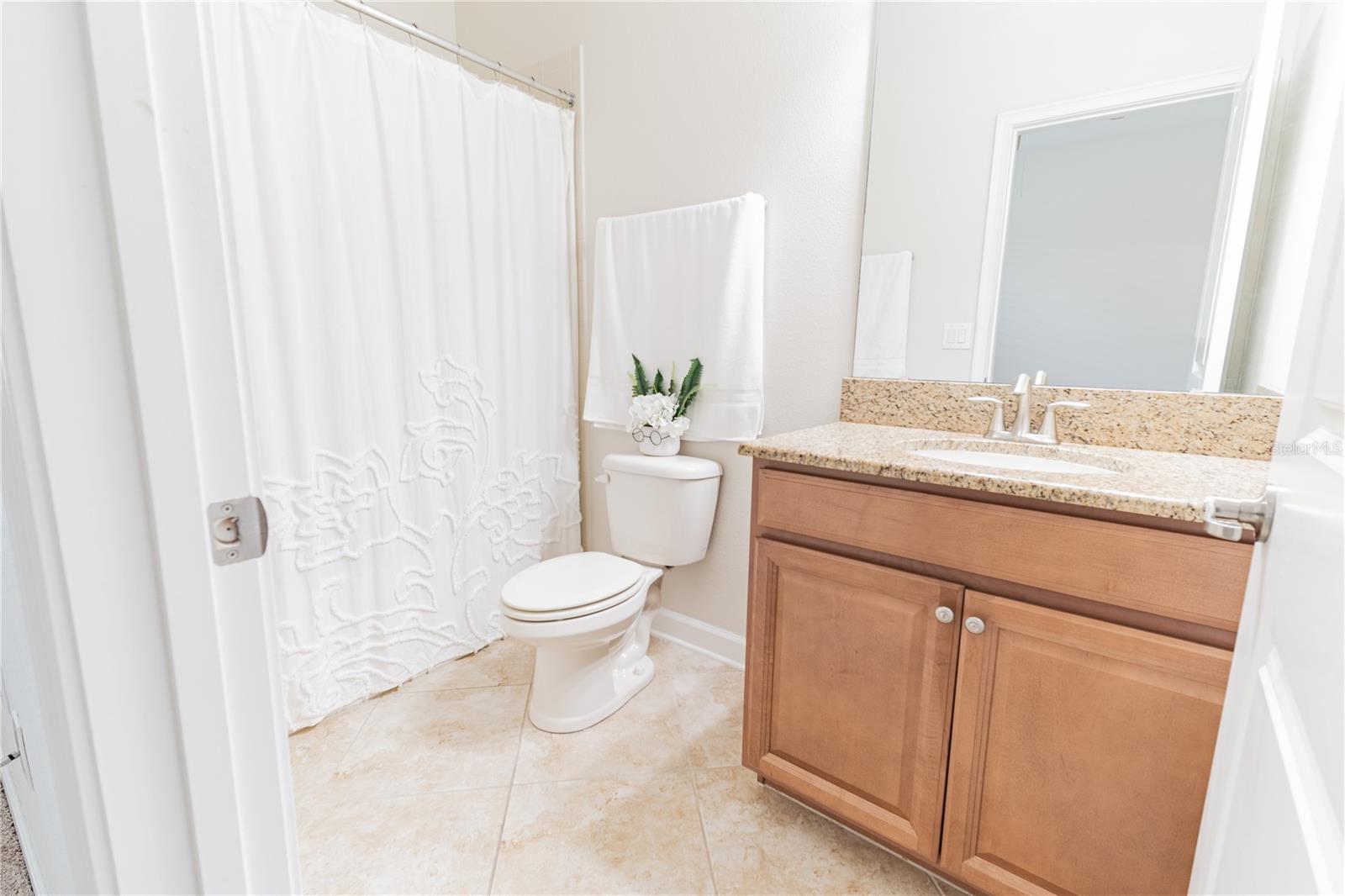 Image 15 of 49 For 4928 Cortland Drive