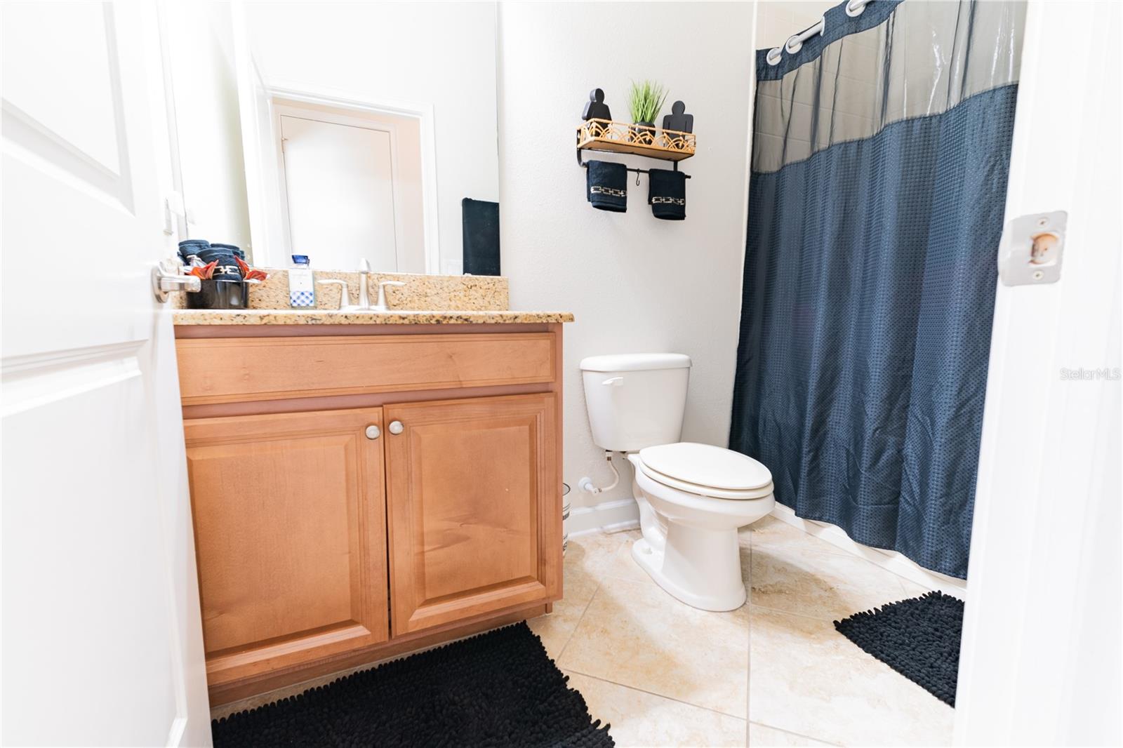 Image 20 of 49 For 4928 Cortland Drive