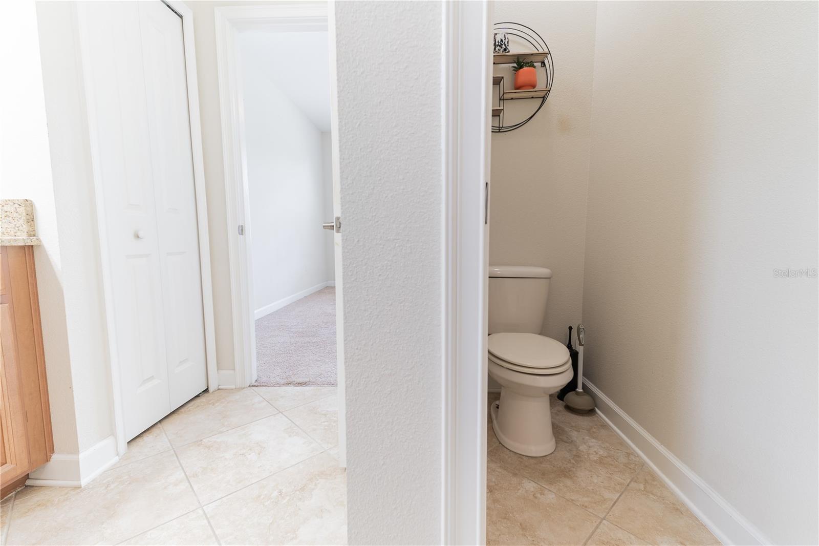 Image 23 of 49 For 4928 Cortland Drive
