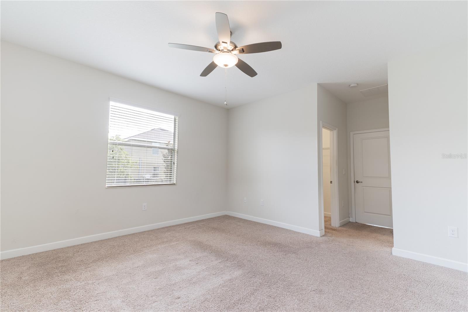 Image 27 of 49 For 4928 Cortland Drive