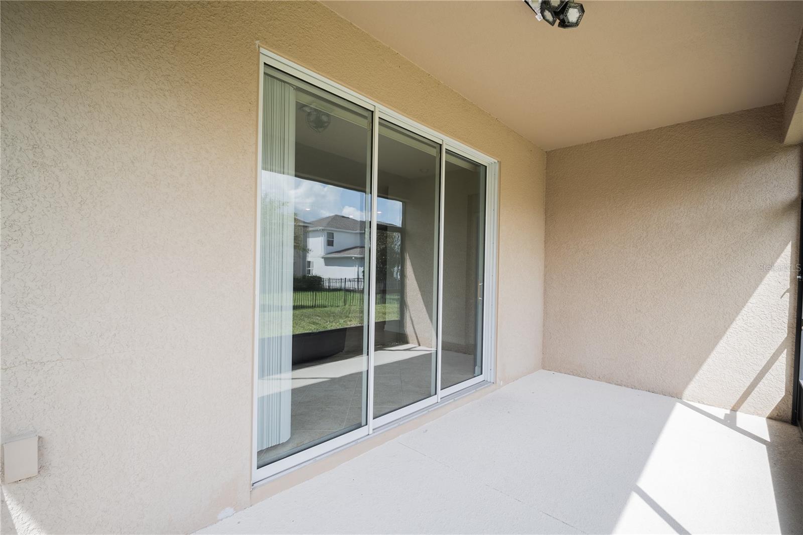 Image 35 of 49 For 4928 Cortland Drive