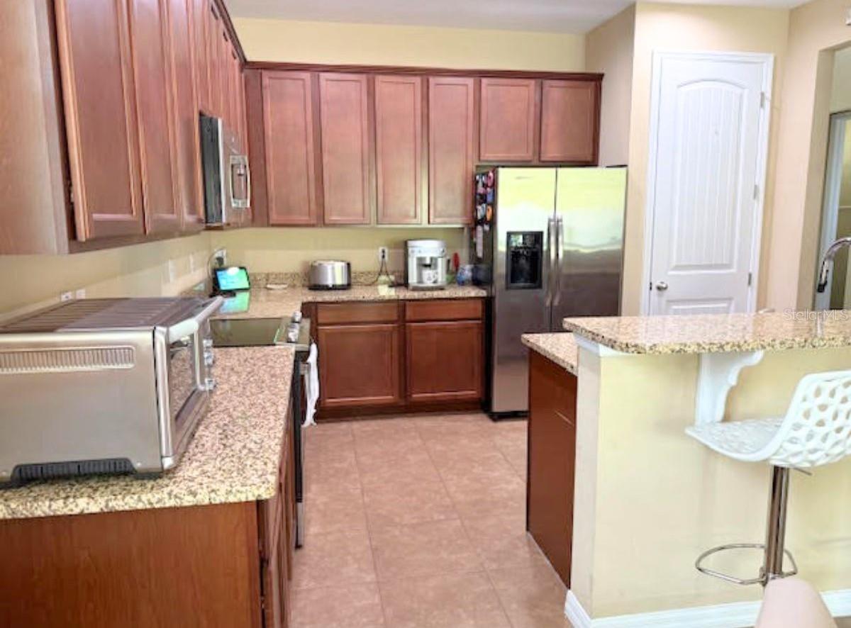 Image 4 of 7 For 13318 Longacre Drive