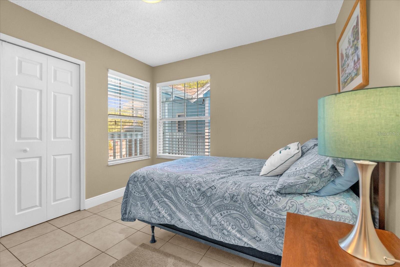 Image 21 of 28 For 2737 Poinciana Boulevard 92