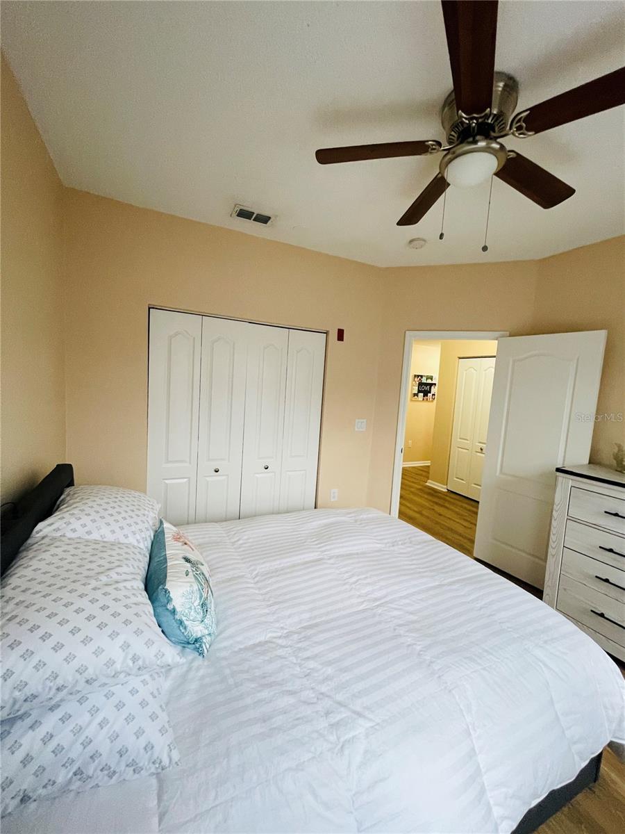 Image 21 of 52 For 12021 Villanova Drive 111