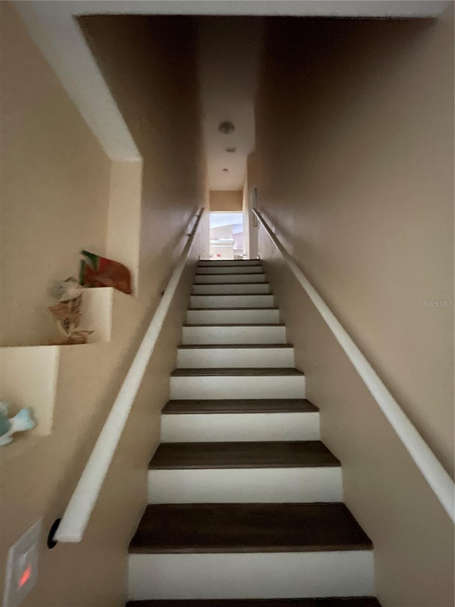 Image 4 of 52 For 12021 Villanova Drive 111