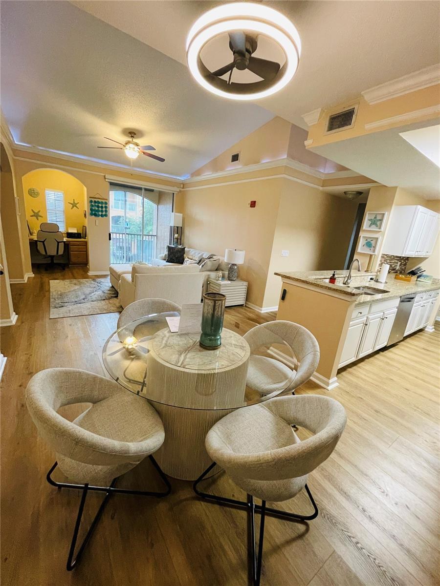 Image 9 of 52 For 12021 Villanova Drive 111