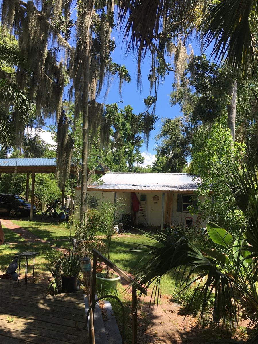 Image 33 of 42 For 5019 Pineapple Street