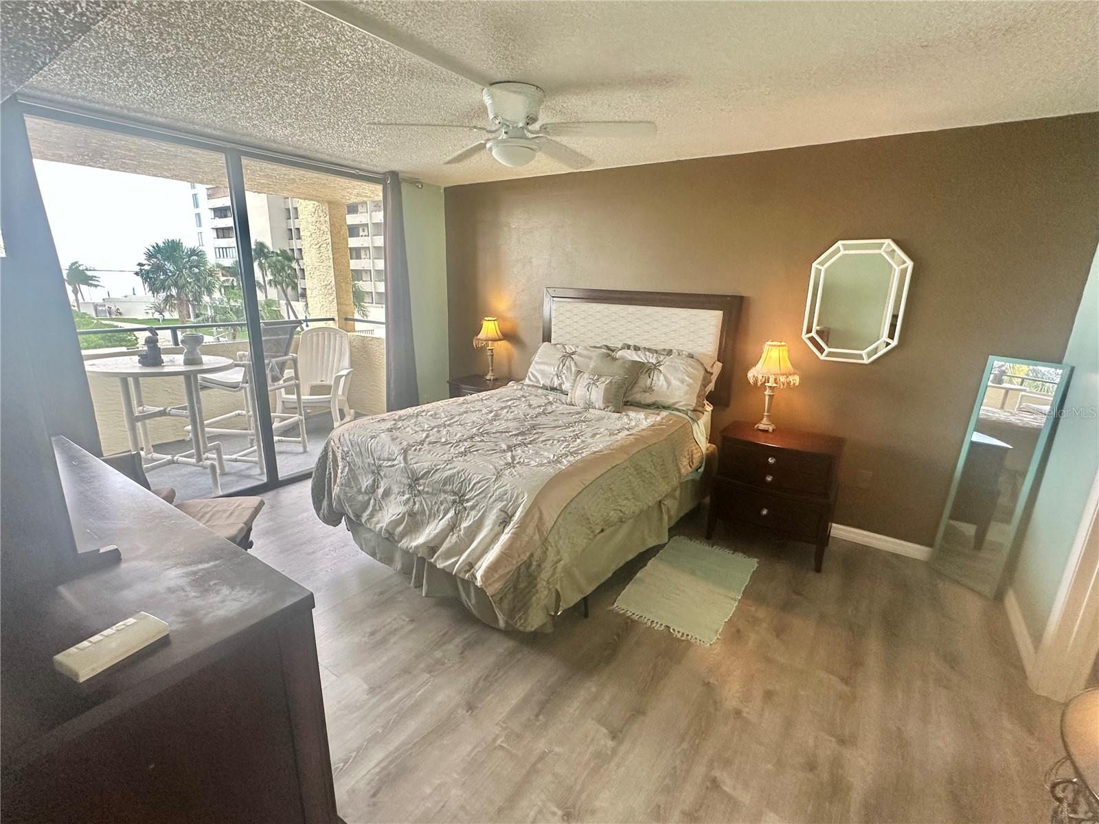 Image 14 of 82 For 6009 Sea Ranch Drive 203