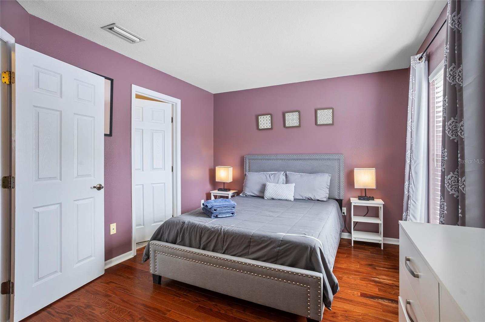Image 18 of 53 For 2867 Club Cortile Circle