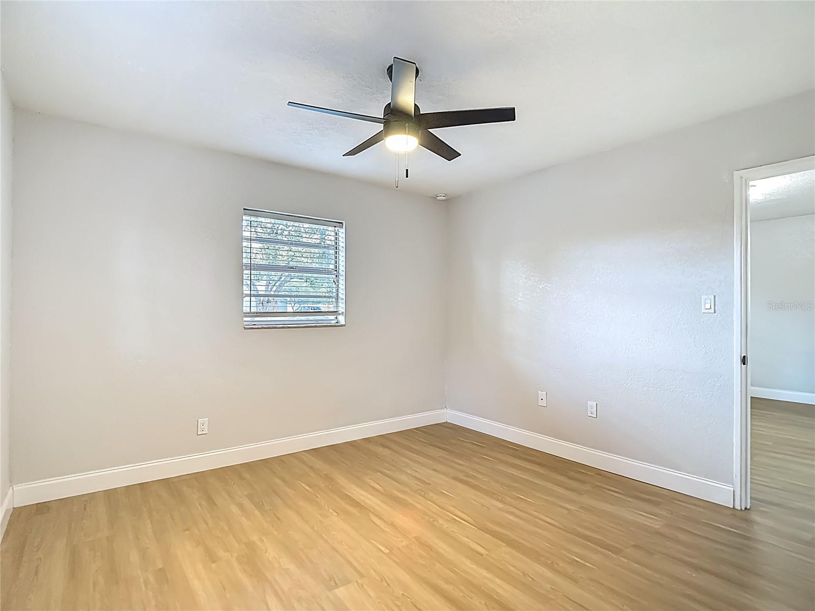 Image 47 of 71 For 4202 Bay Vista Avenue