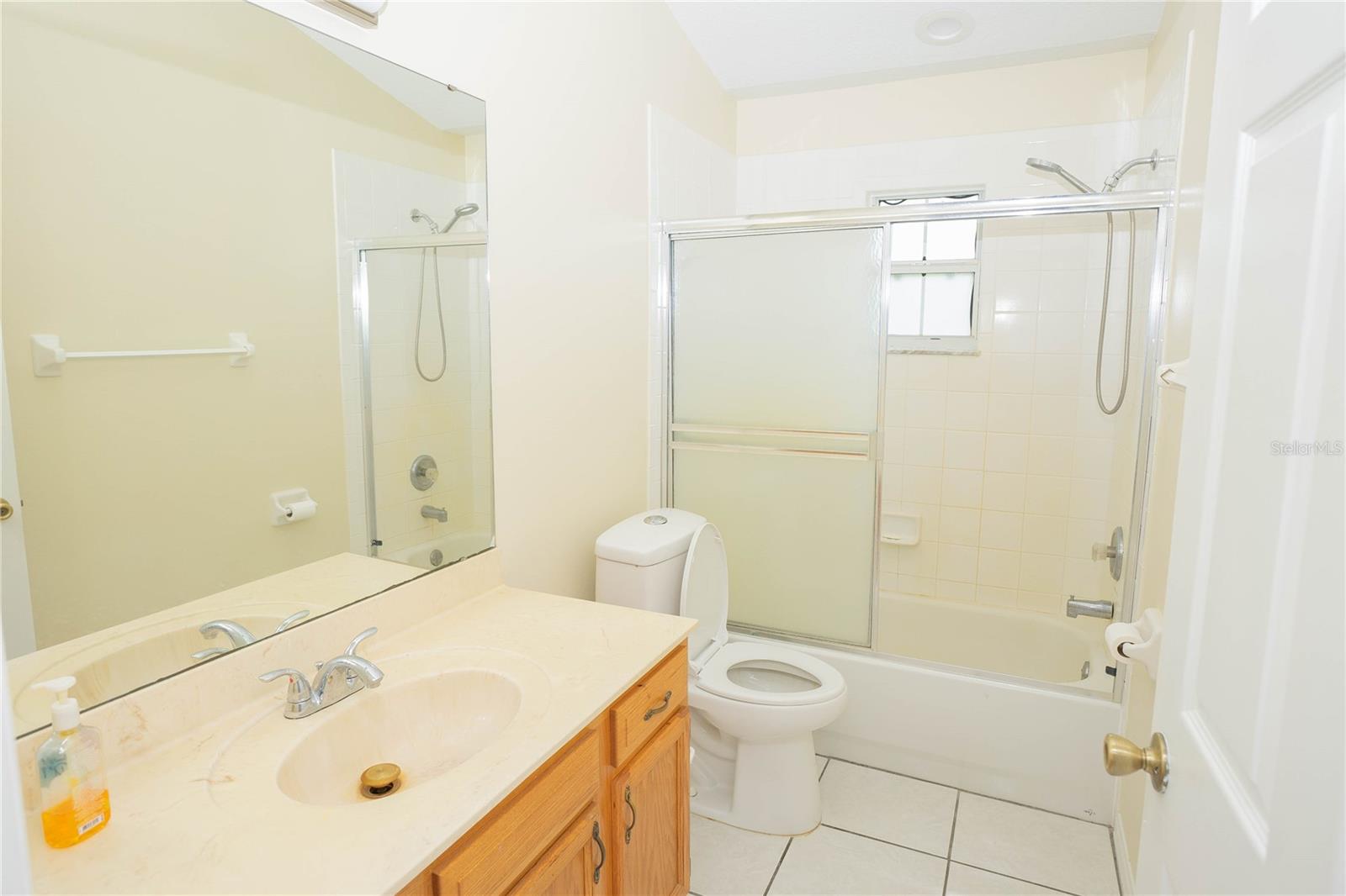 Image 15 of 21 For 2595 Greenwood Drive