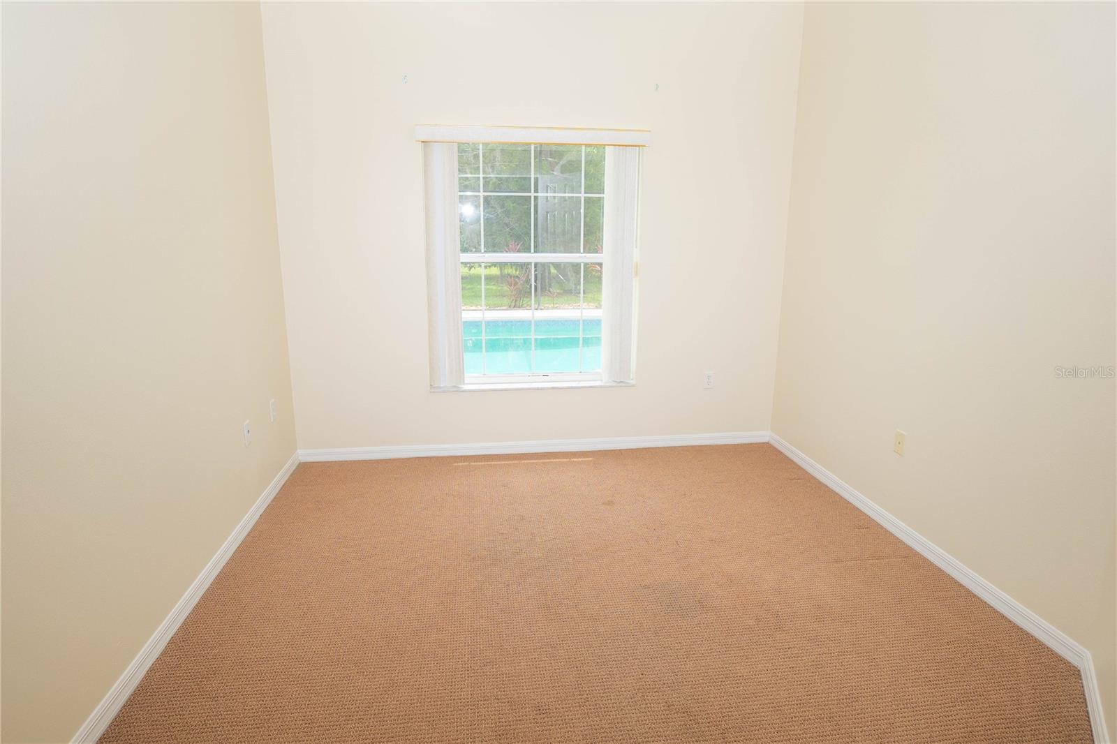 Image 18 of 21 For 2595 Greenwood Drive