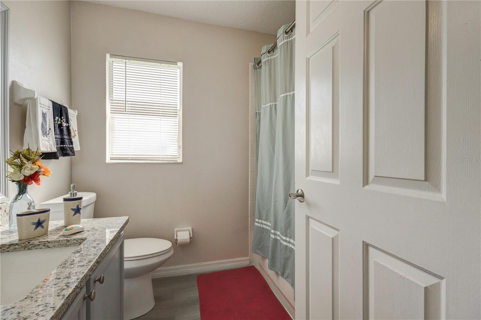 Image 18 of 34 For 1014 Prey Court
