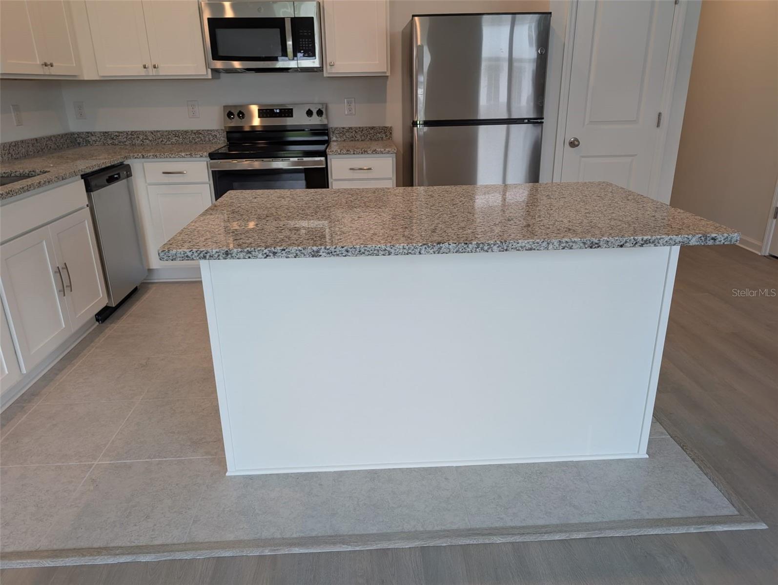 Image 4 of 18 For 3394 Vesara Drive