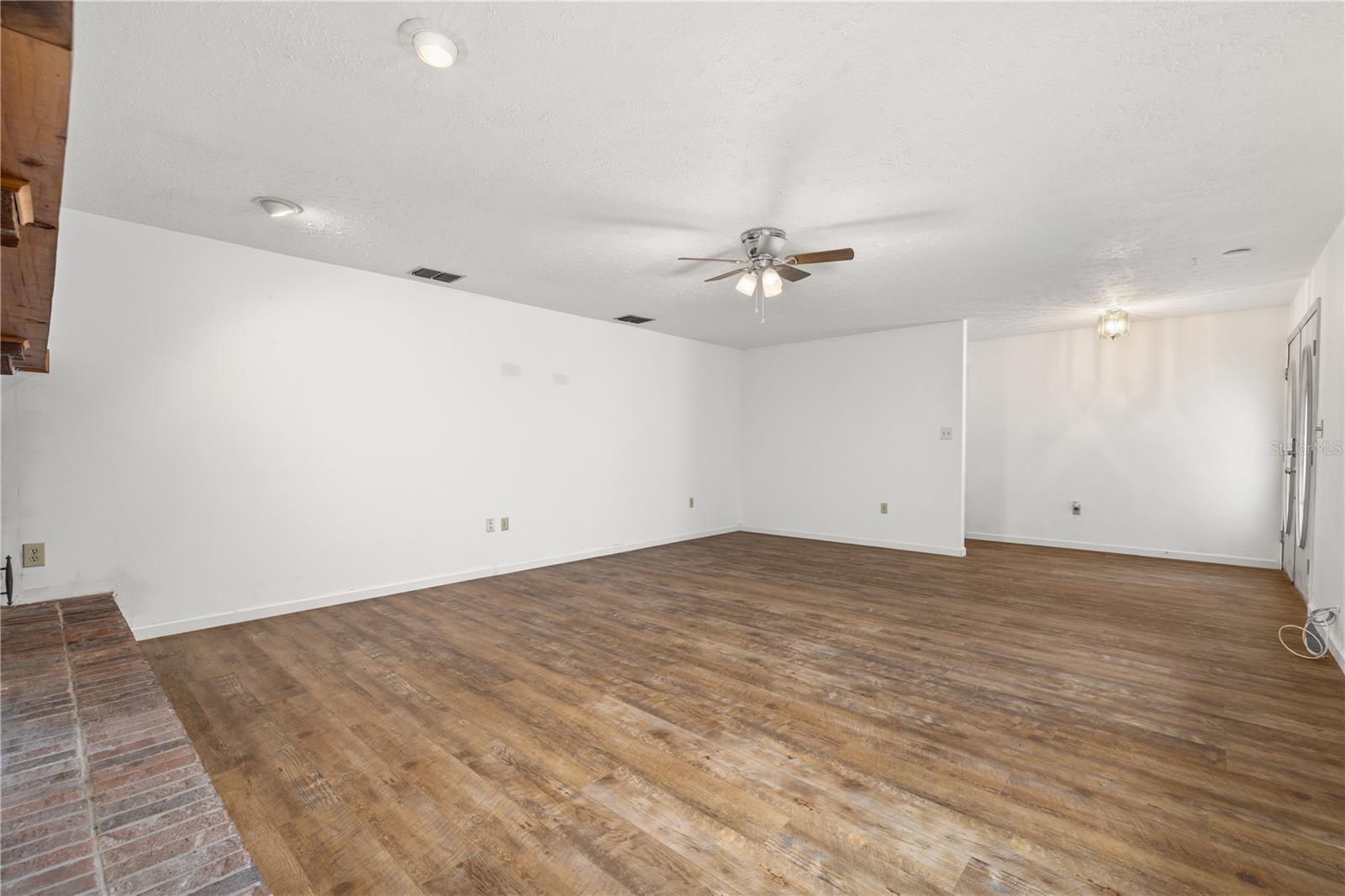 Image 12 of 71 For 4401 Sam Allen Road